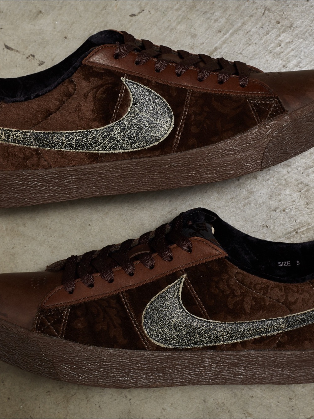 SAMPLE Nike Blazer Low Premium ‘U2’